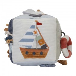 cubo-blandito-actividades-sailors-bay-Little-Dutch-4